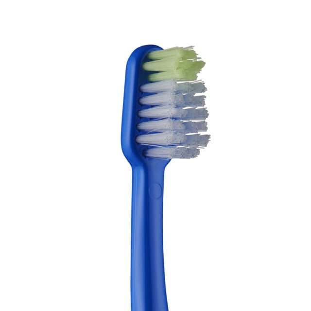Vitis Tandenborstel Junior- 1st + Gratis Vitis Junior Tandpasta Mini