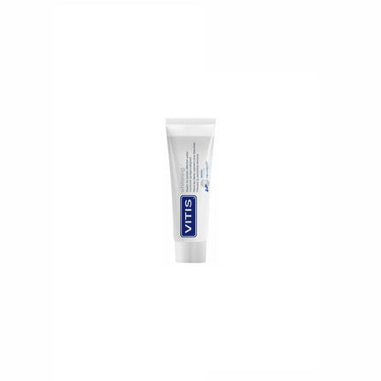 Vitis Tandenborstel Medium - 1st + Gratis Vitis Whitening Tandpasta Mini